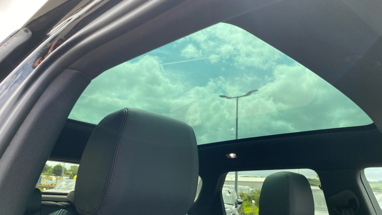 Land Rover Range Rover Evoque 2.0 D200 Edition 5dr Auto Diesel Hatchback